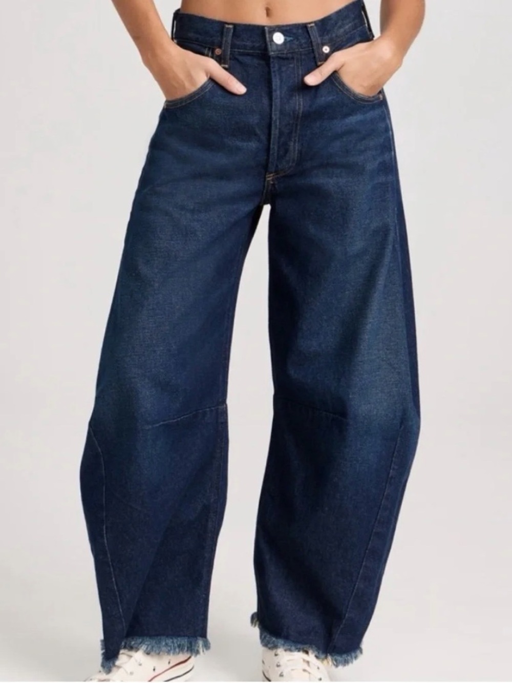 Citizens Of Humanity Dark Blue Horseshoe Barrel Jeans.